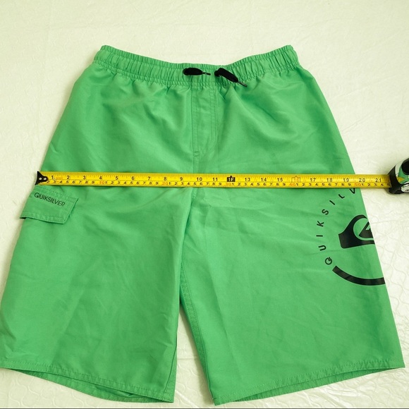 Quicksilver green mesh lined swim trunks XL - Picture 6 of 7